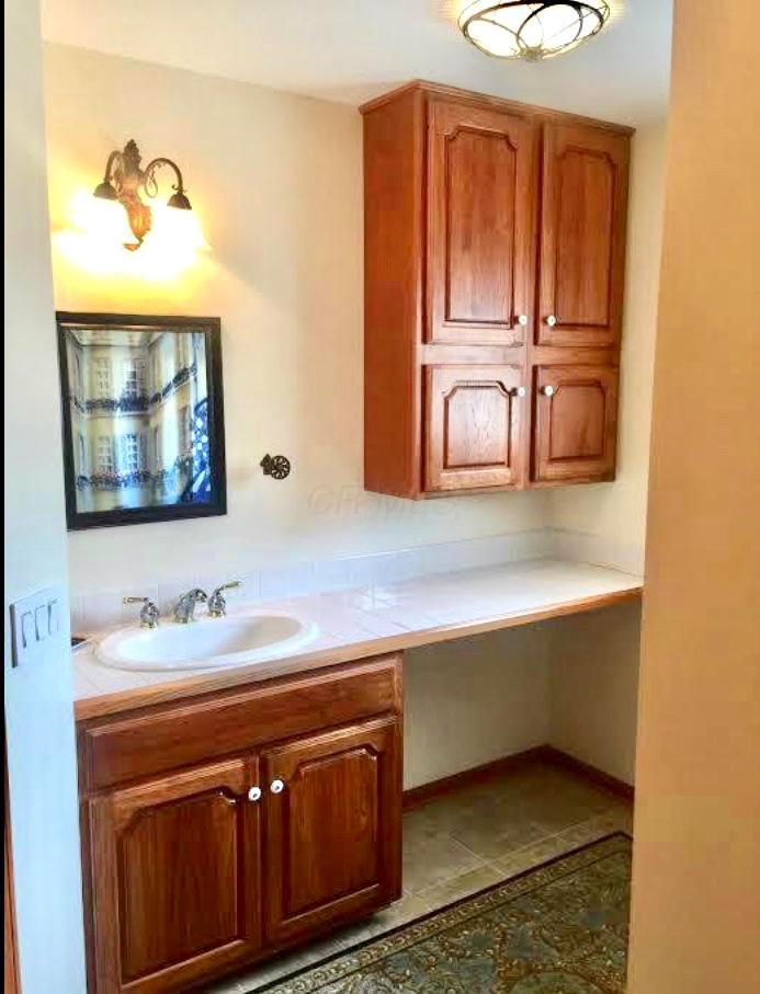102 Cornell Road Hebron, OH 43025 - Photo 29 of 37 Gallery Image 29