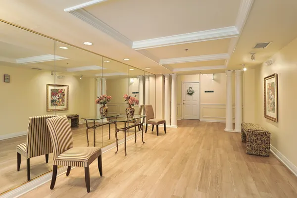 $424,999 | 1234 Depot Street, Unit 106, Glenview, IL 60025