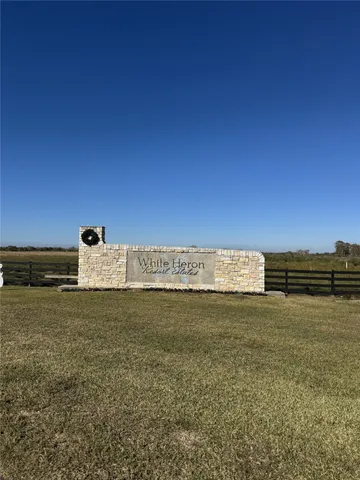 $849,000 | 128 White Heron Drive, Anahuac, TX 77514