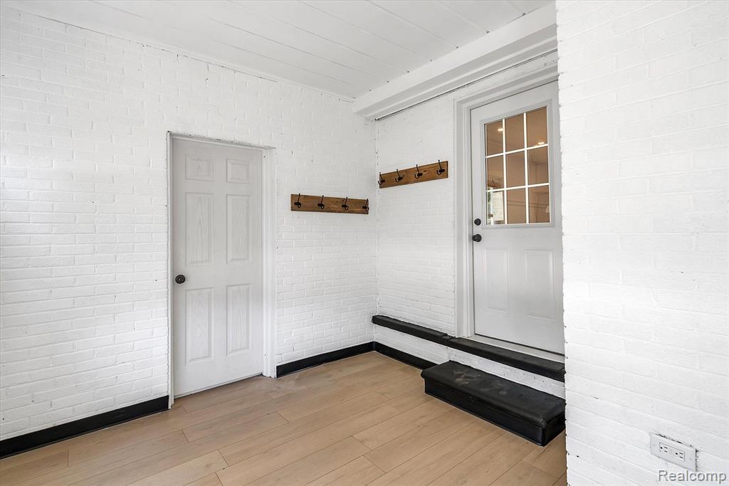 403 Touraine Road Grosse Pointe Farms, MI 48236 - Photo 14 of 50