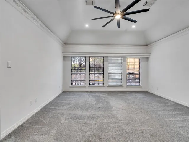 $3,500 | 2525 Nantucket Drive, Unit 8, Houston, TX 77057