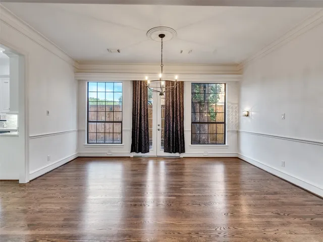 $3,500 | 2525 Nantucket Drive, Unit 8, Houston, TX 77057