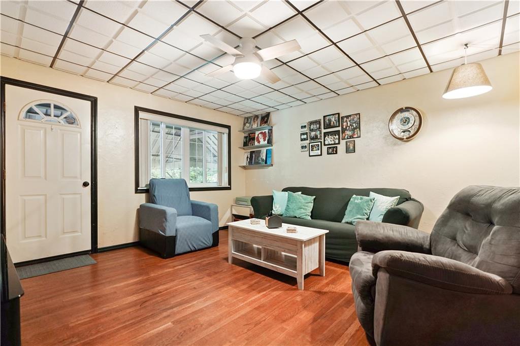 1301 Ravine Street Homestead, PA 15120 - Photo 6 of 25 Gallery Image 6