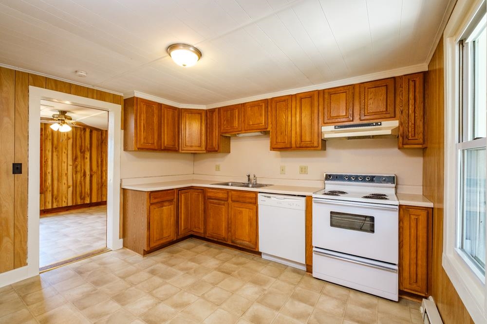 17981 Red Brush Road Elkton, VA 22827 - Photo 2 of 27 Gallery Image 2