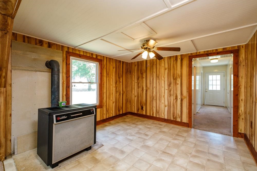 17981 Red Brush Road Elkton, VA 22827 - Photo 7 of 27 Gallery Image 7