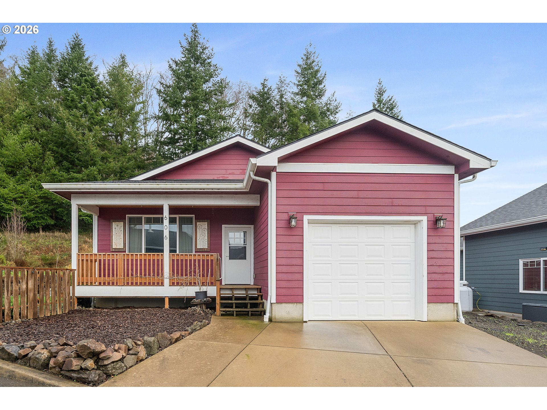 606 2nd Street Garibaldi, OR 97118 - Photo 1 of 24