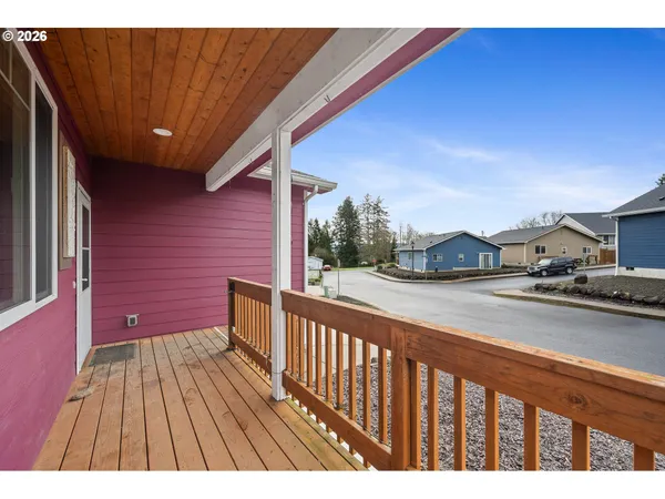 $410,000 | 606 2nd Street, Garibaldi, OR 97118