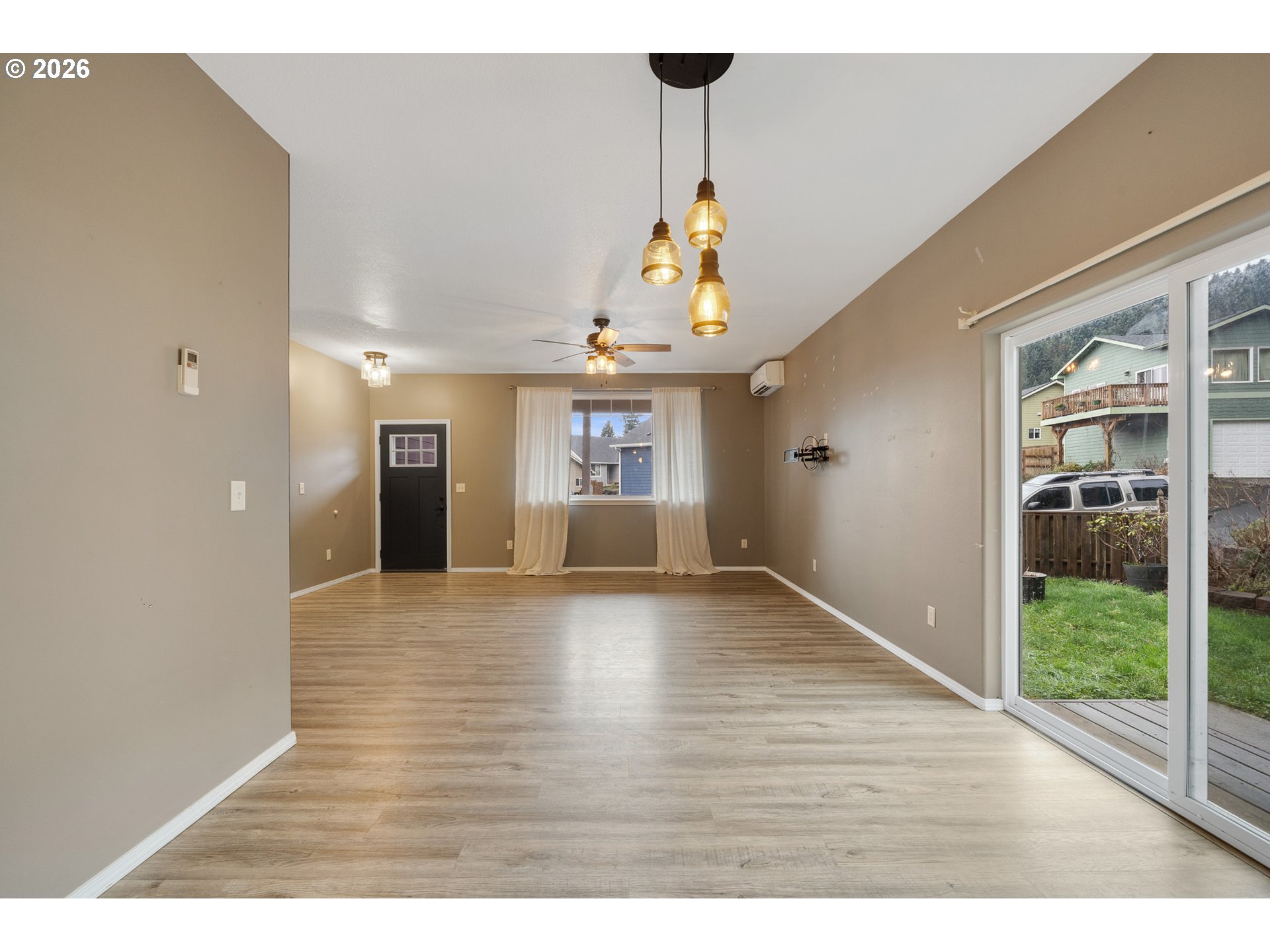 606 2nd Street Garibaldi, OR 97118 - Photo 9 of 24