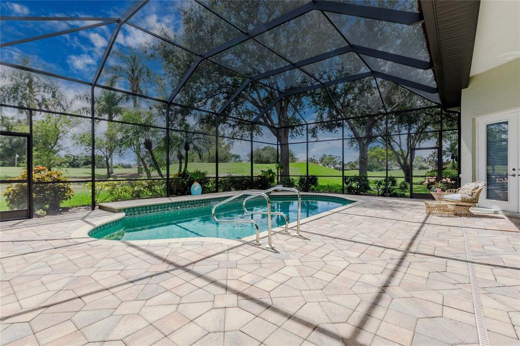 442 Tremingham Way Venice, FL 34293 - Photo 4 of 37