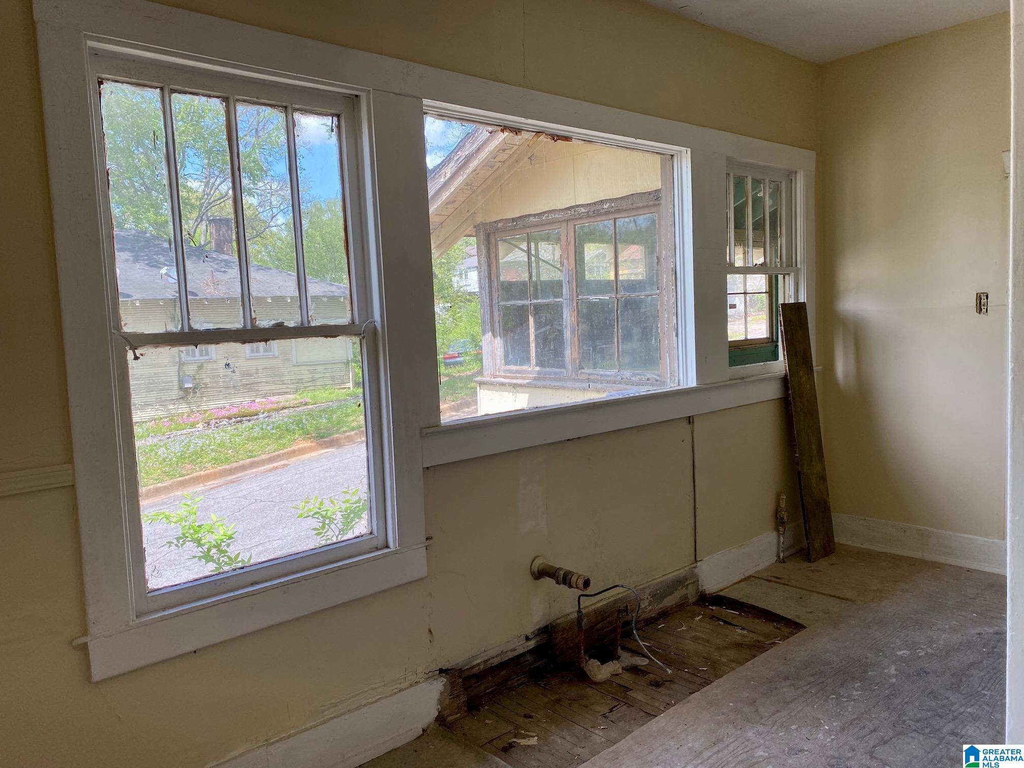 1237 33rd Street North Birmingham, AL 35234 - Photo 7 of 18