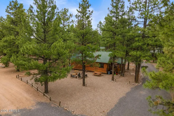 $379,000 | 2722 High Pine Loop, Overgaard, AZ 85933