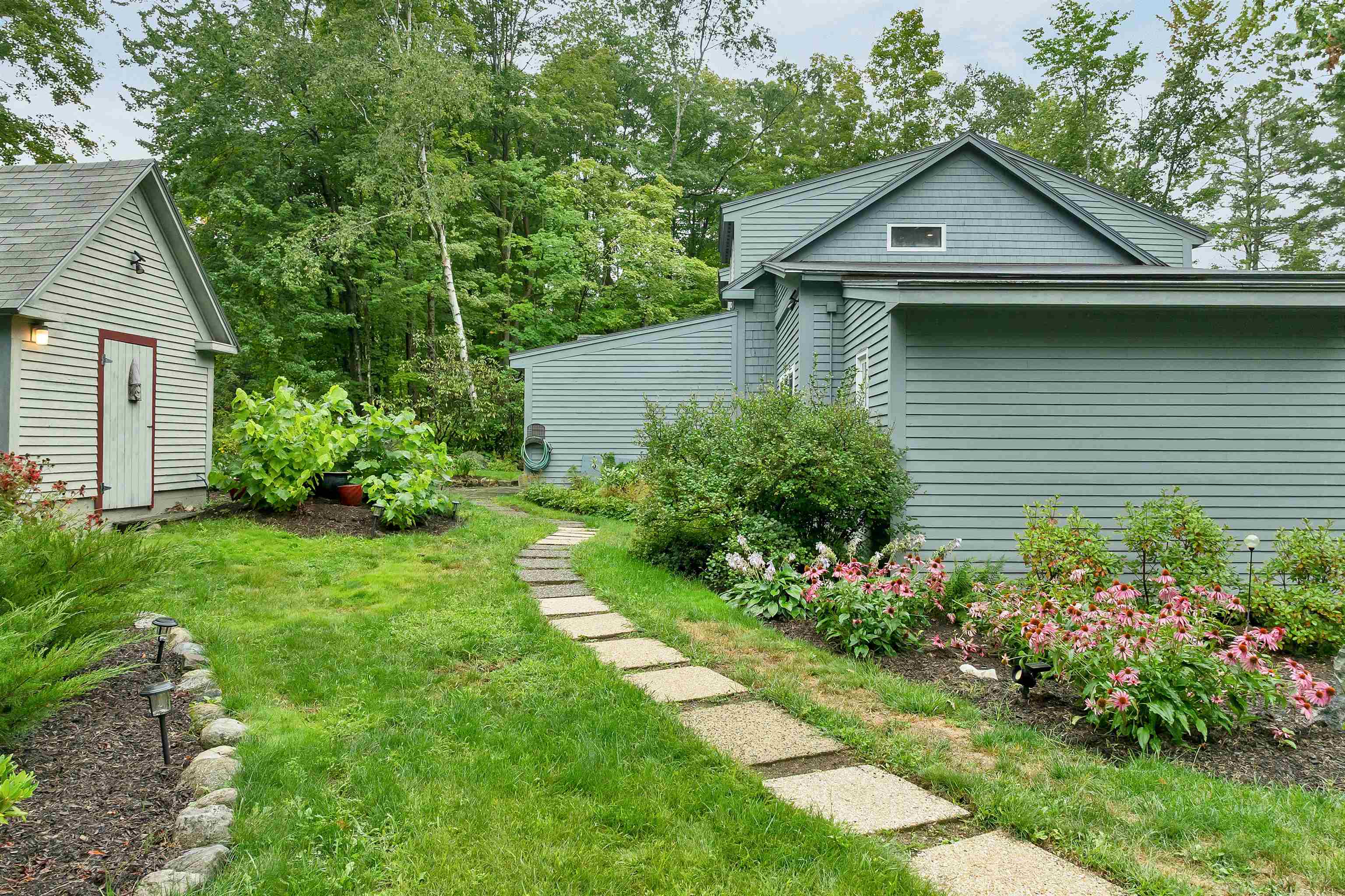26 Otterville Road New London, NH 03257 - Photo 5 of 59 Gallery Image 5