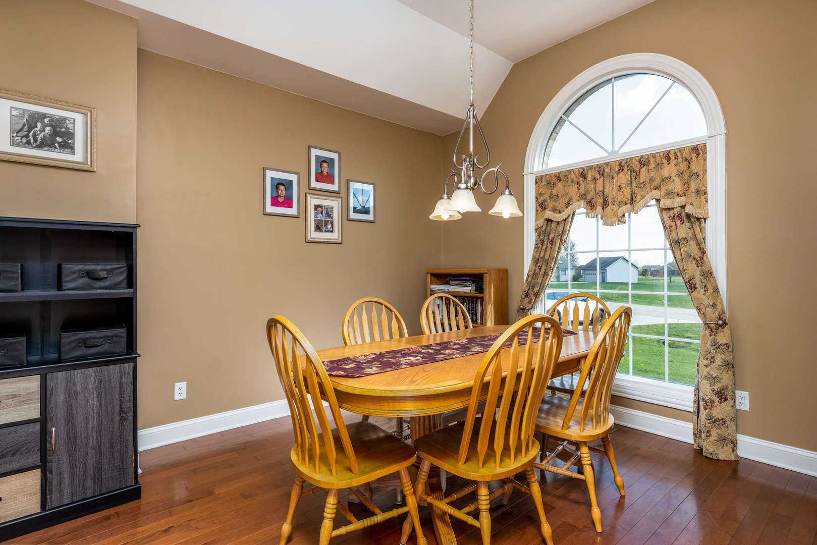 1473 North 3045th Road Ottawa, IL 61350 - Photo 12 of 24