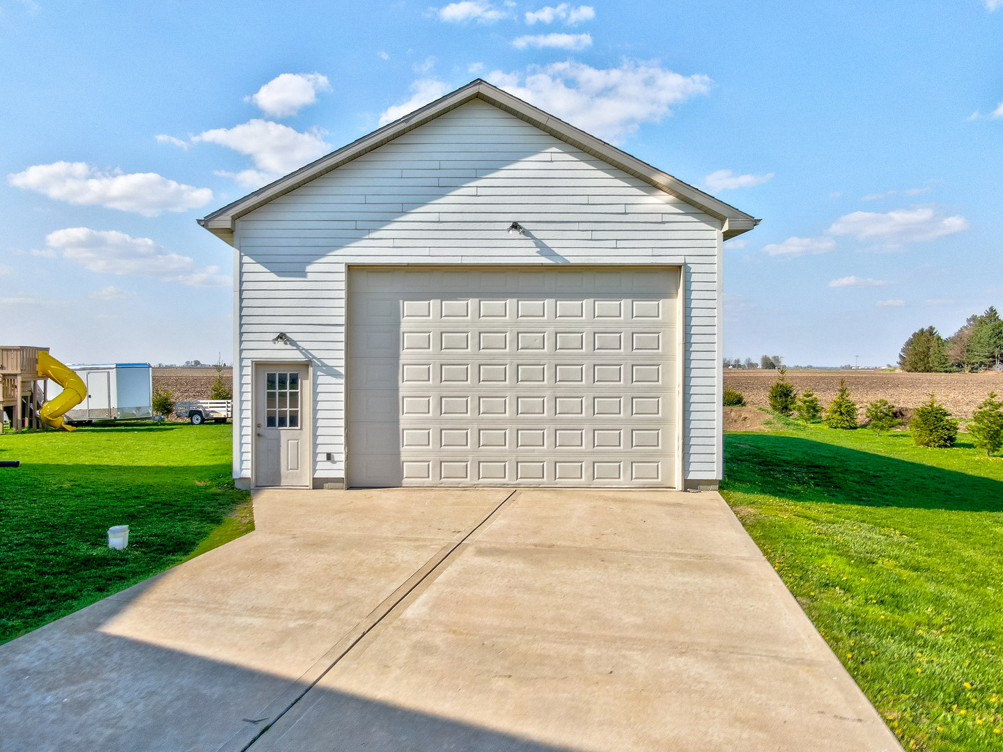 1473 North 3045th Road Ottawa, IL 61350 - Photo 5 of 24