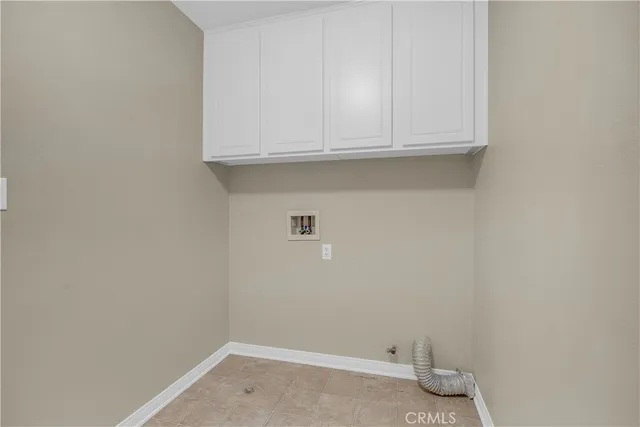 a view of a backyard with a garden and plants