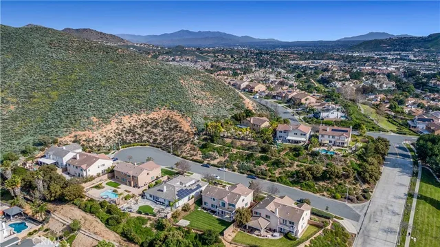 $998,000 | 768 Samantha Circle, Corona, CA 92879