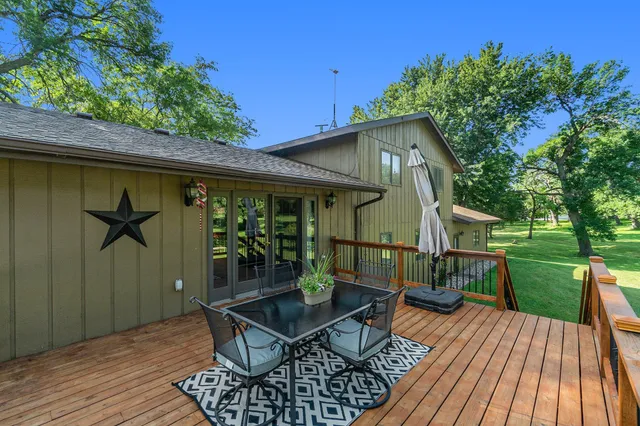 $399,900 | 402 East 1st Street, Hardwick, MN 56134