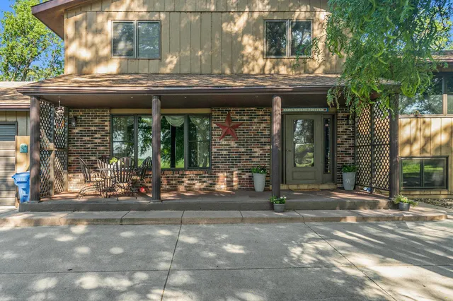 $399,900 | 402 East 1st Street, Hardwick, MN 56134