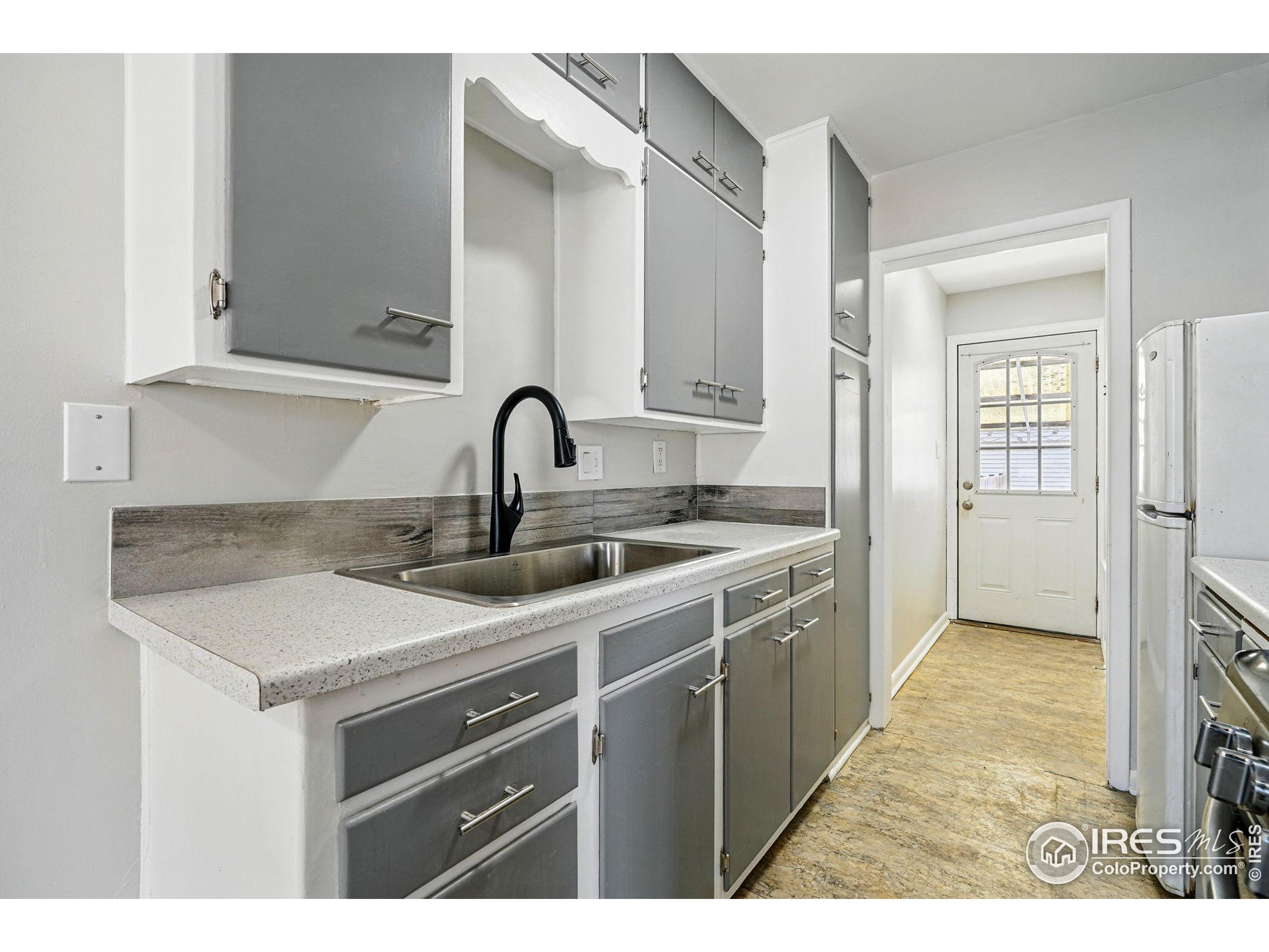 809 Sunset Street Longmont, CO 80501 - Photo 21 of 40