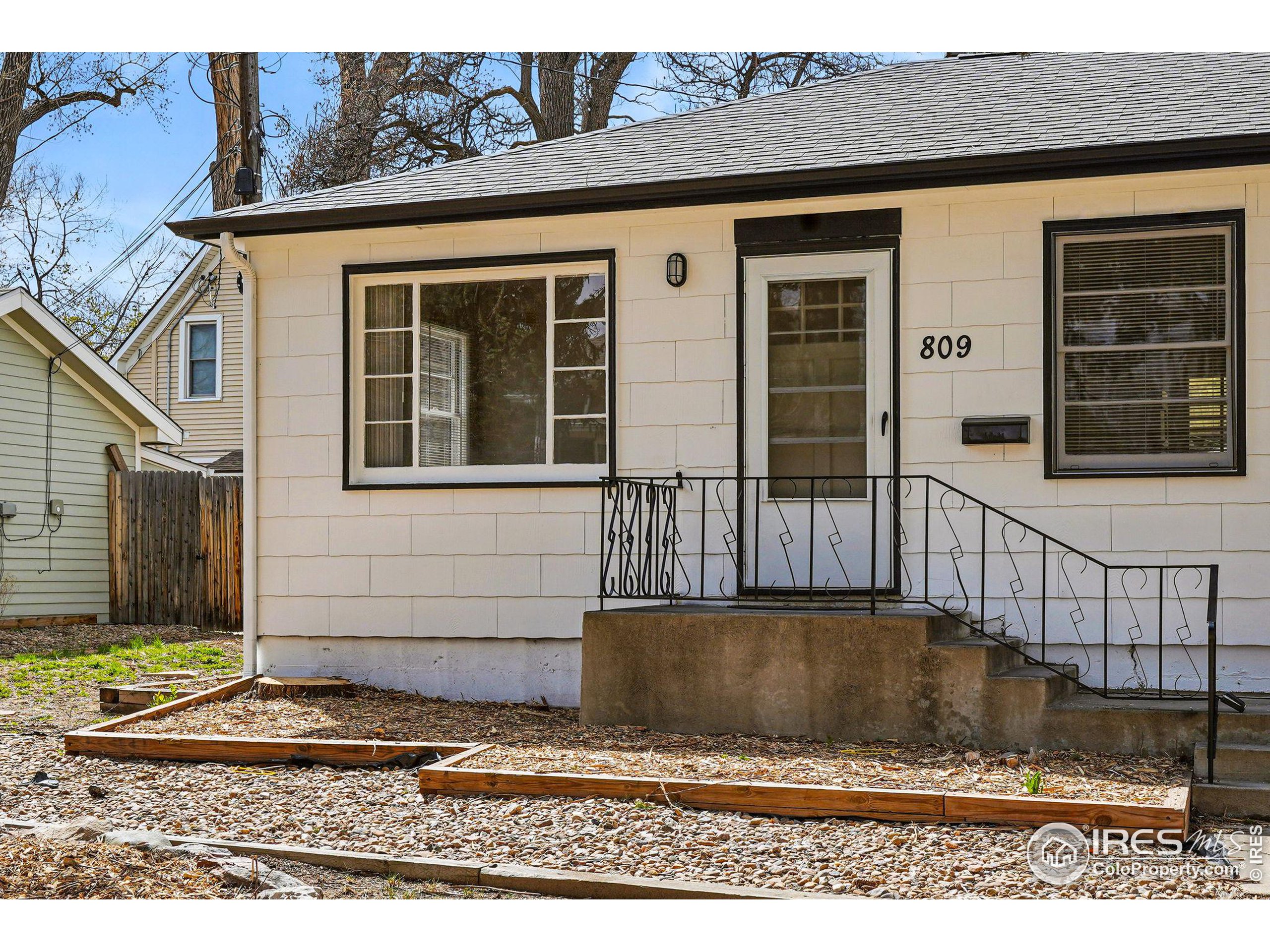 809 Sunset Street Longmont, CO 80501 - Photo 4 of 40