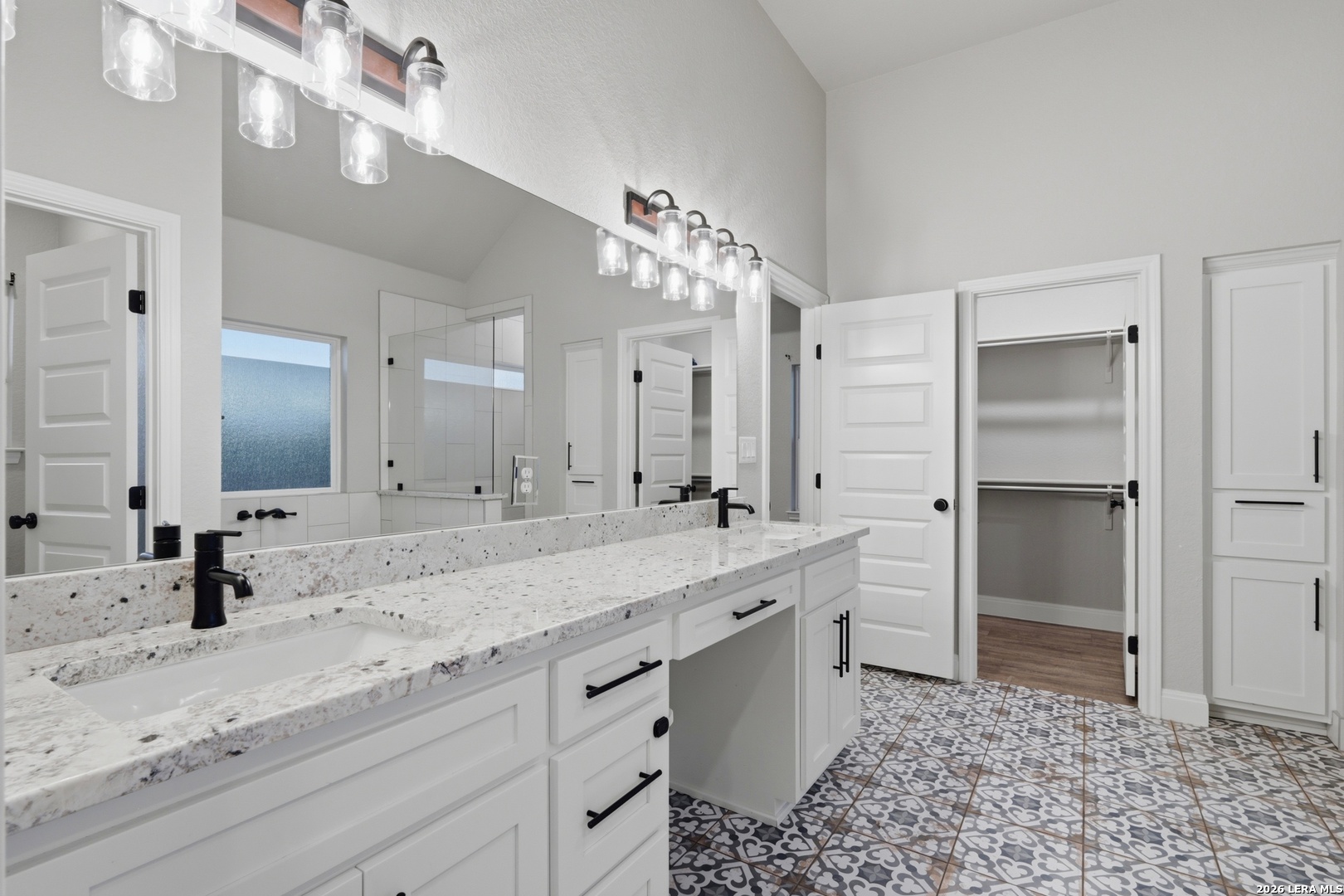 104 Hondo Ridge La Vernia, TX 78121 - Photo 19 of 36