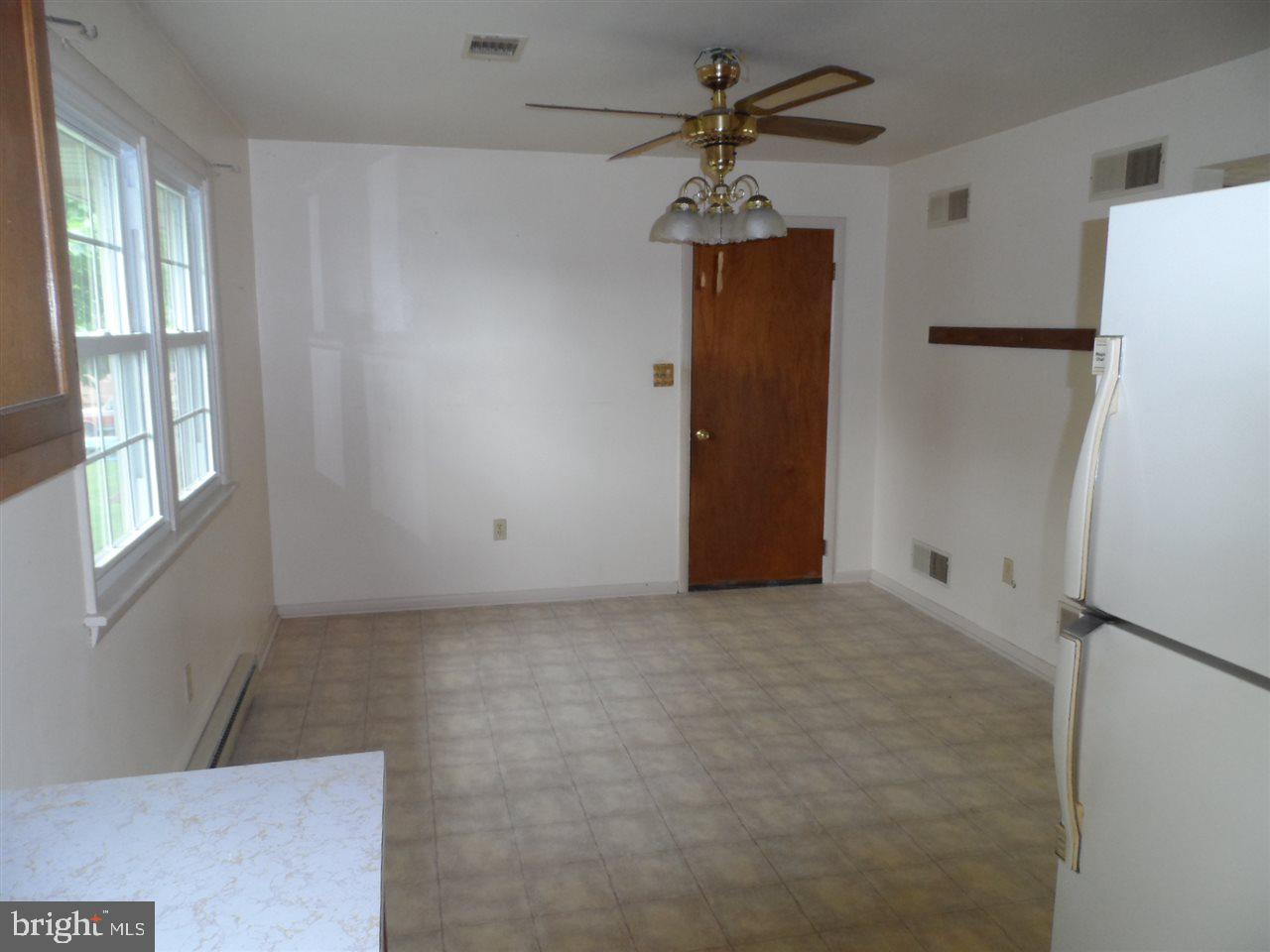 4 Lakeview Drive Spring Grove, PA 17362 - Photo 3 of 10 Gallery Image 3