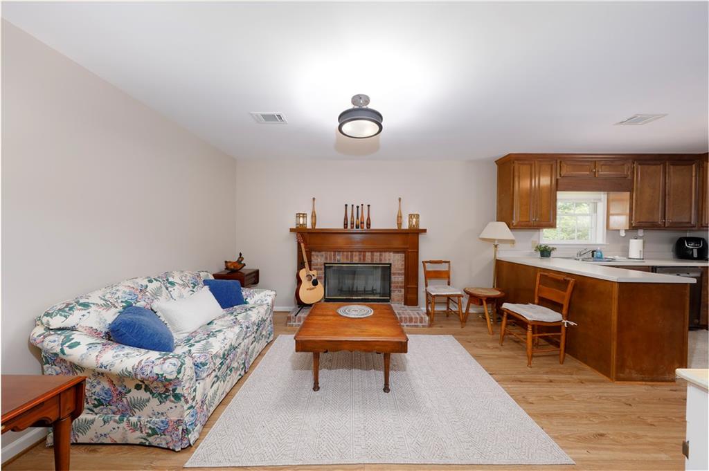 9135 Clearwater Road Gainesville, GA 30506 - Photo 9 of 41
