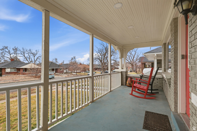 2864 Fowler Avenue Ogden, UT 84403 - Photo 2 of 26