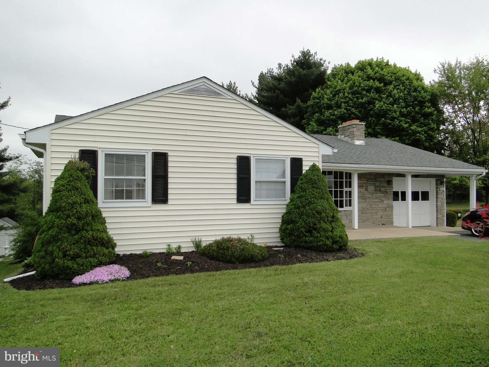 11804 Old Annapolis Road Frederick, MD 21701 - Photo 3 of 27 Exterior (Front)