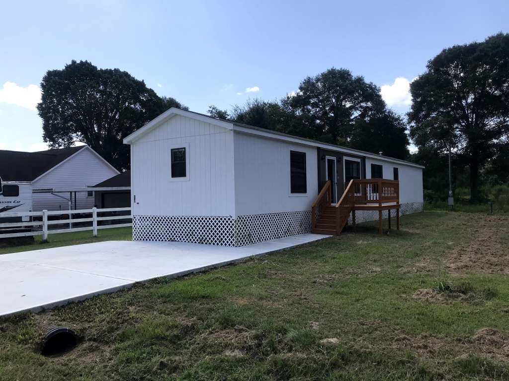 14 Laurel Court Cleveland, TX 77327 - Photo 6 of 18