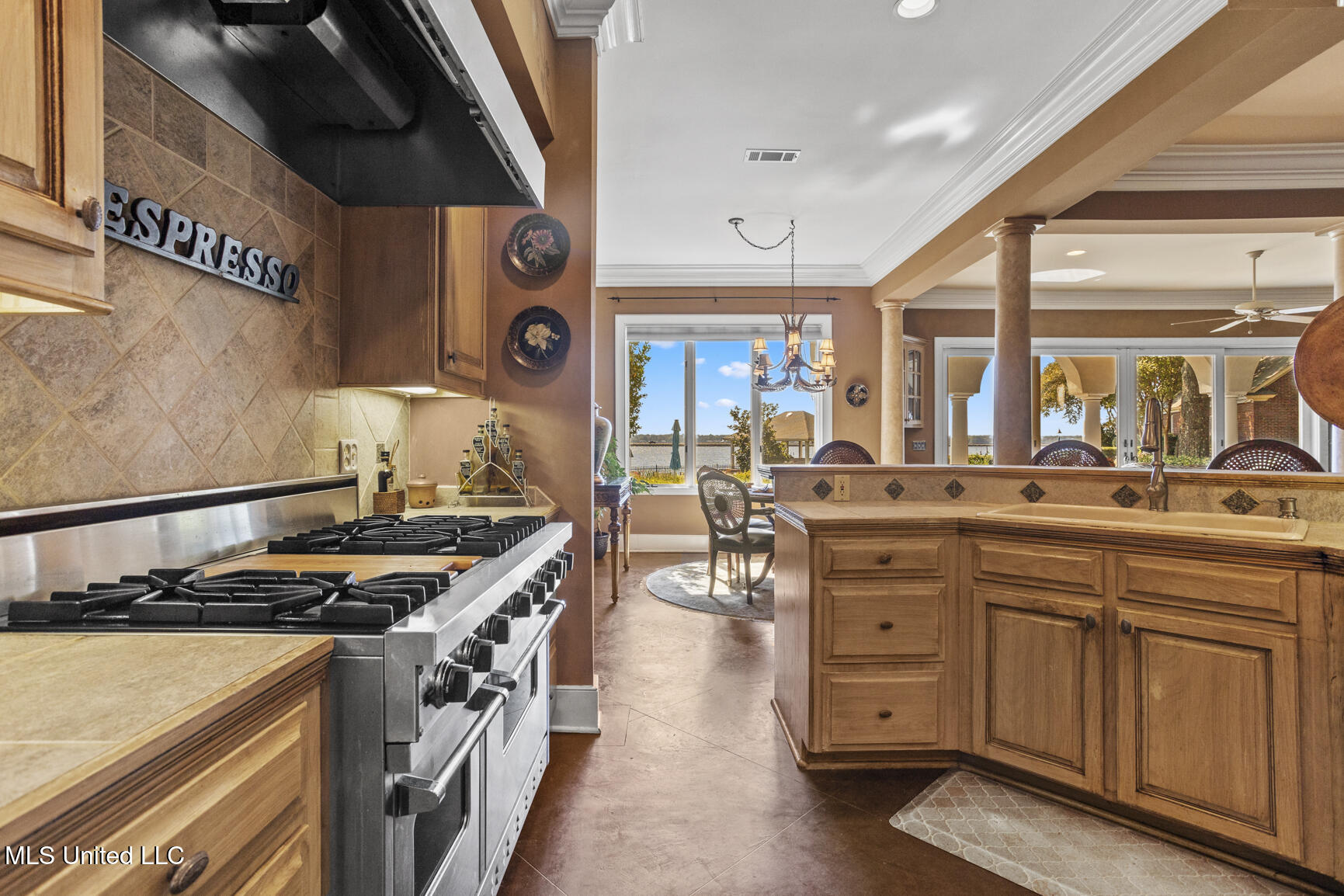 106 Colony Crown Brandon, MS 39047 - Photo 13 of 63 106 Colony Crown-20