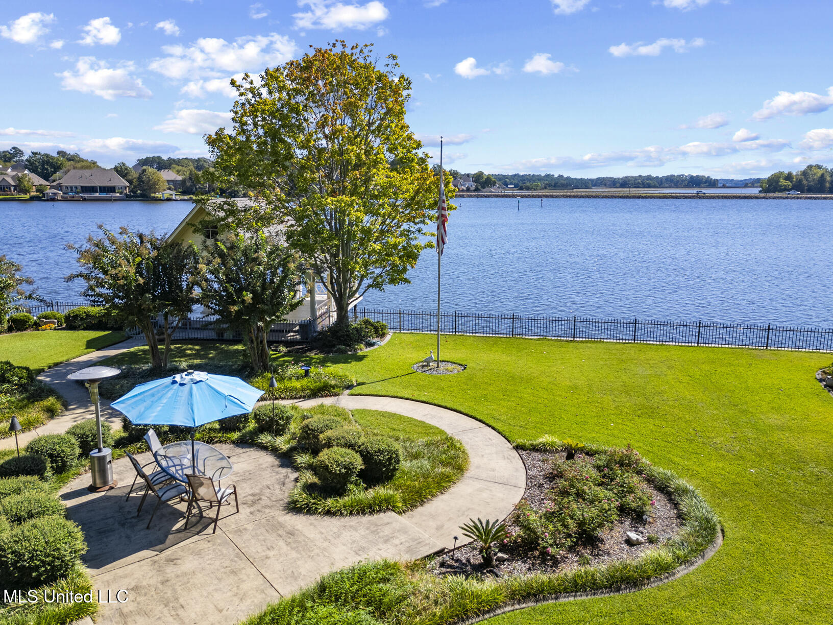 106 Colony Crown Brandon, MS 39047 - Photo 3 of 63 106 Colony Crown drone-16