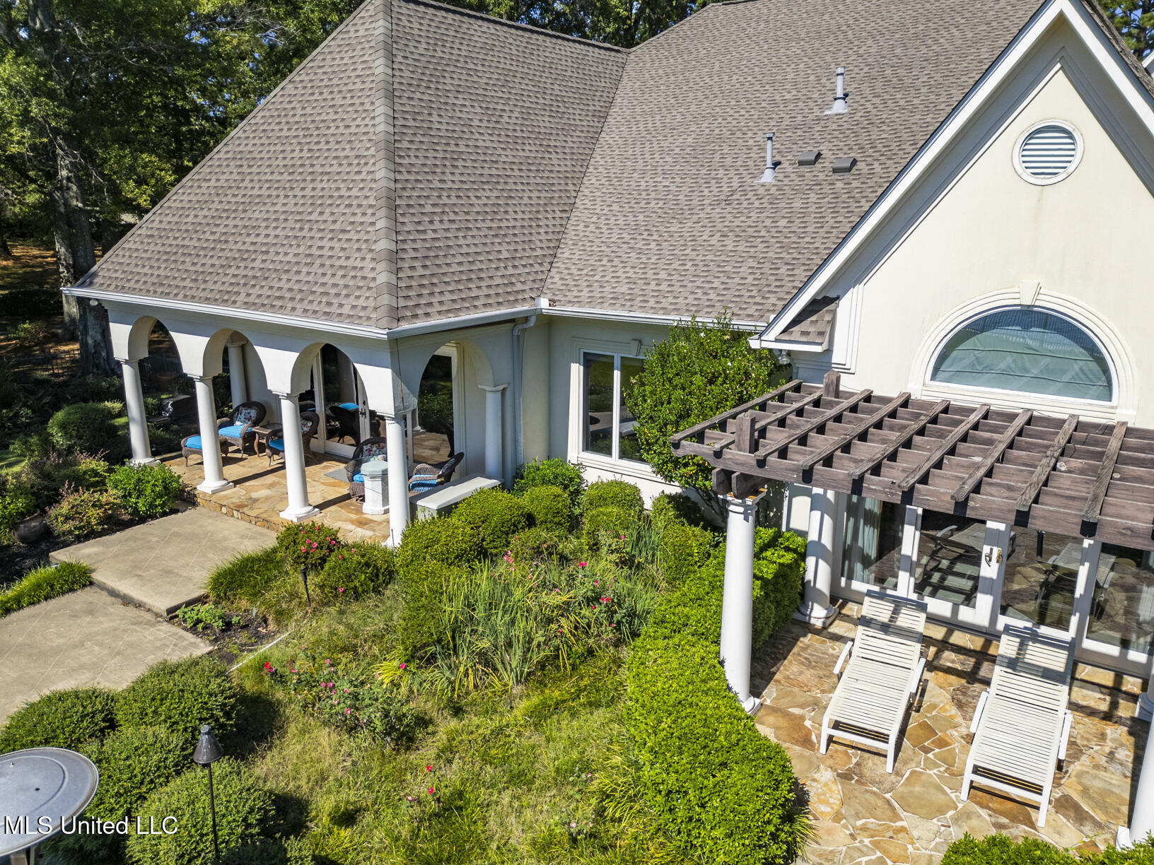 106 Colony Crown Brandon, MS 39047 - Photo 46 of 63 106 Colony Crown drone-21