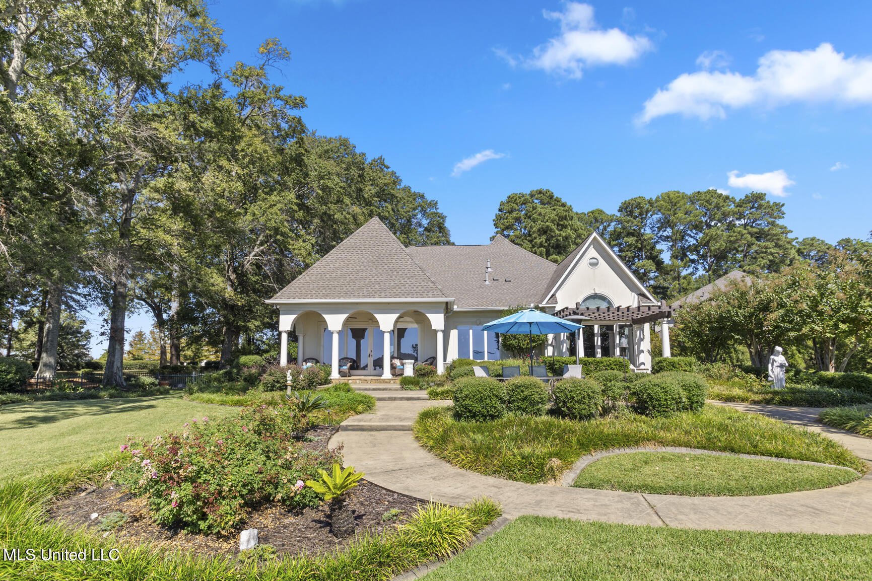 106 Colony Crown Brandon, MS 39047 - Photo 56 of 63 106 Colony Crown-45