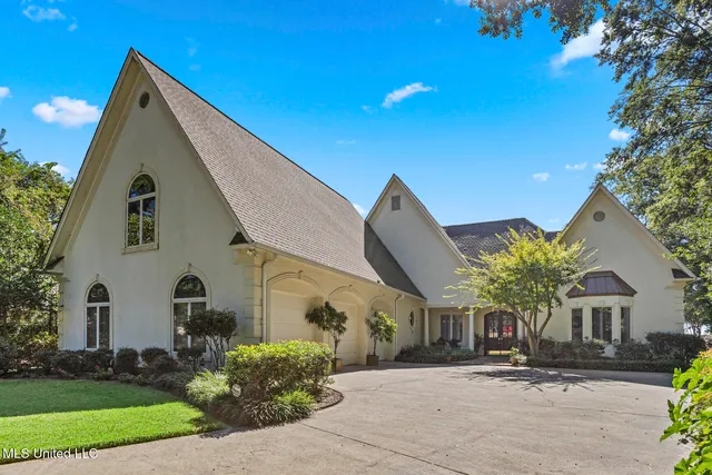 $925,000 | 106 Colony Crown, Brandon, MS 39047