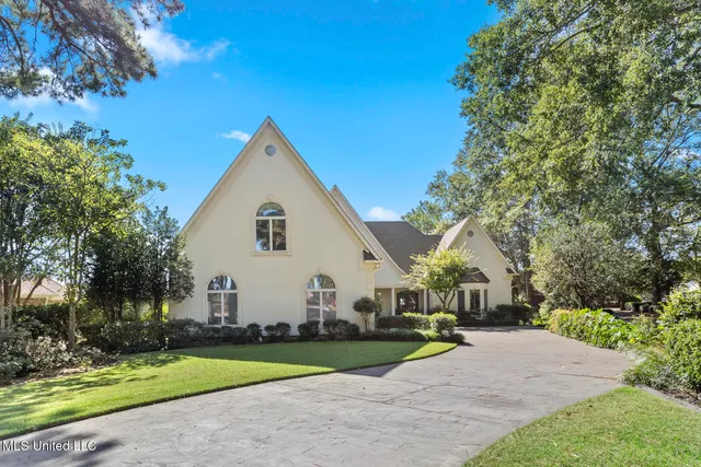 $925,000 | 106 Colony Crown, Brandon, MS 39047
