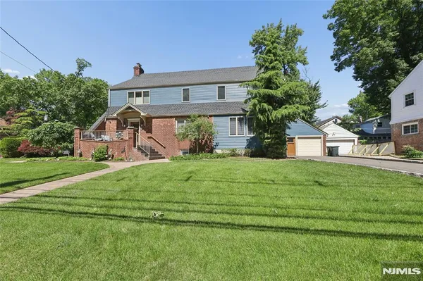$1,375,000 | 1474 Windsor Road, Teaneck, NJ 07666