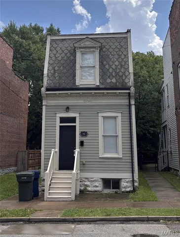 $85,000 | 2012 Mallinckrodt Street, St. Louis, MO 63107