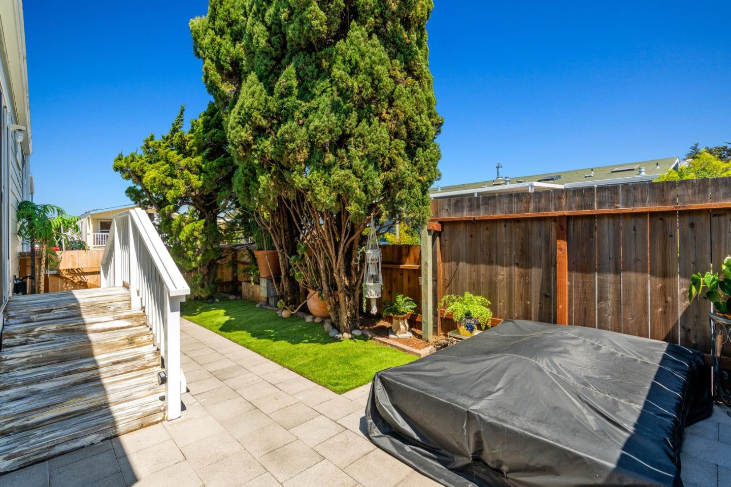 100 North Rodeo Gulch Road, Unit 31 Soquel, CA 95073 - Photo 34 of 38 a view of a backyard with sitting area