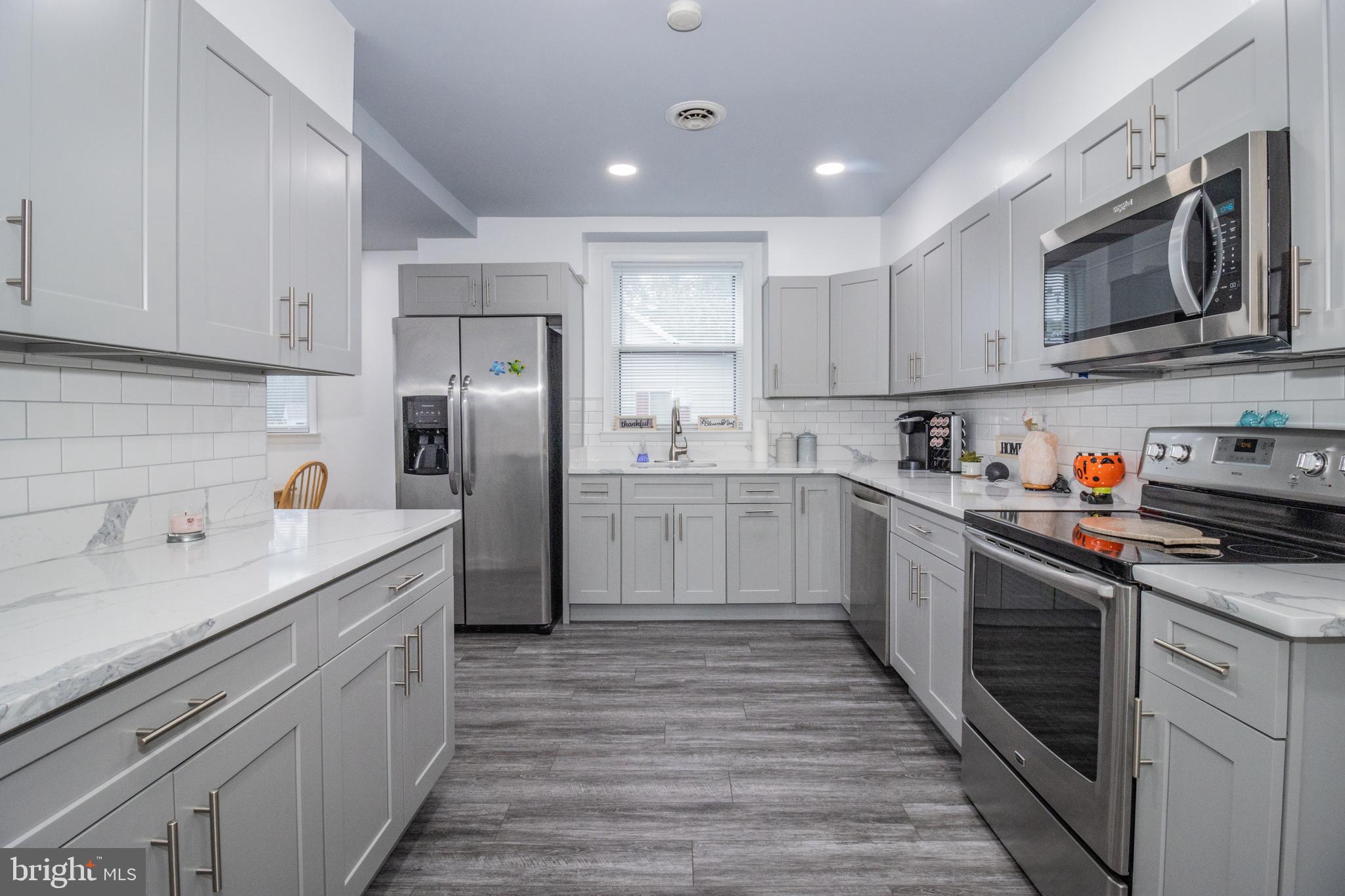 414 Paradise Road Riva, MD 21140 - Photo 3 of 46 Beautiful remodeled kitchen