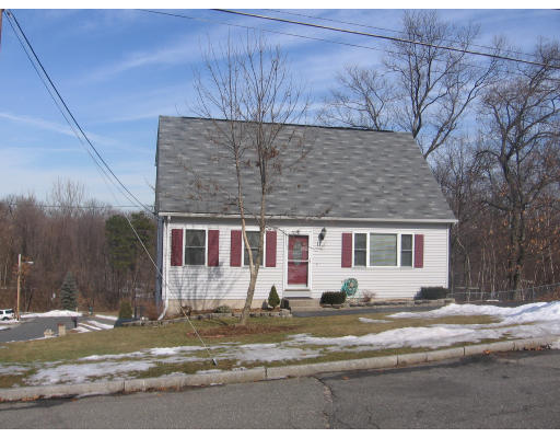 11 Anniversary Street Springfield, MA 01104 - Photo 1 of 14 Gallery Image 1