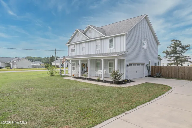 $2,700 | 101 Kings Harbor Drive, Holly Ridge, NC 28445