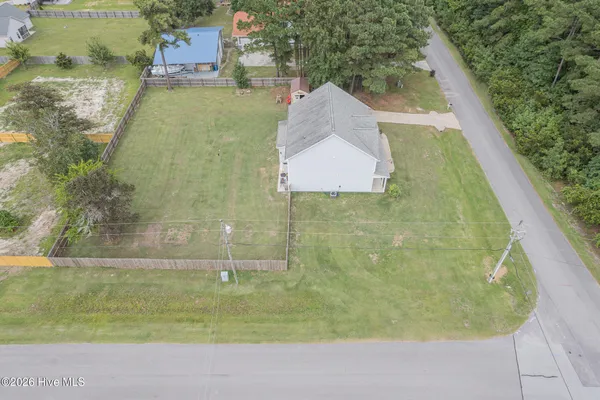 $2,700 | 101 Kings Harbor Drive, Holly Ridge, NC 28445