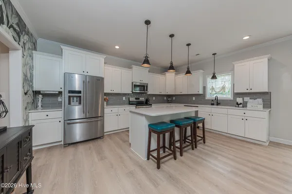 $2,700 | 101 Kings Harbor Drive, Holly Ridge, NC 28445