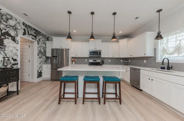 $2,700 | 101 Kings Harbor Drive, Holly Ridge, NC 28445