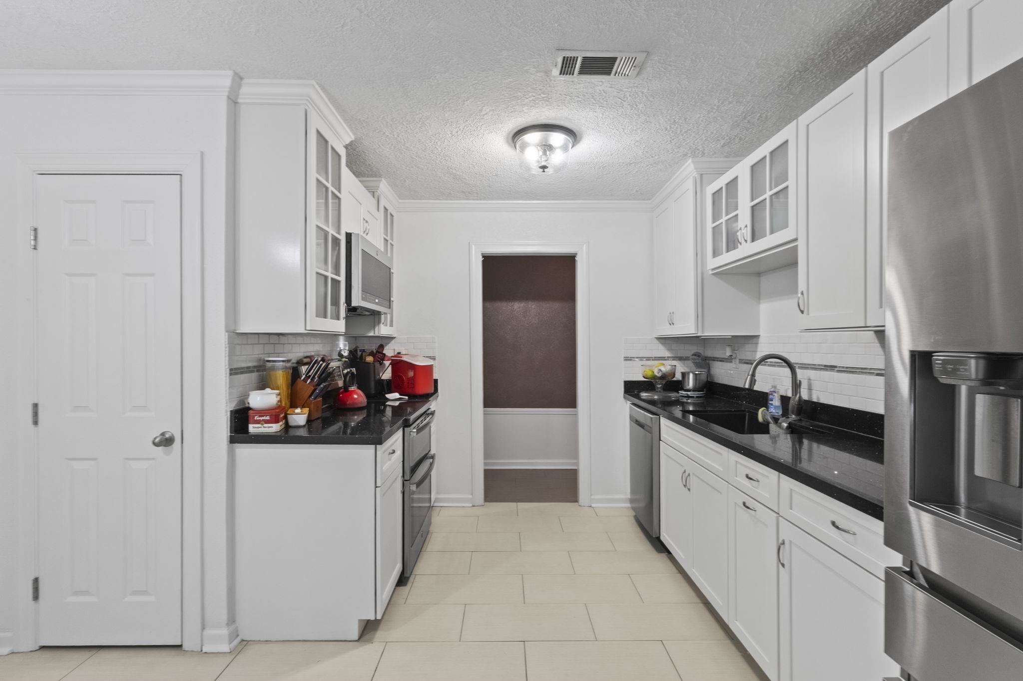 6064 White Oak Road Orange, TX 77632 - Photo 15 of 34