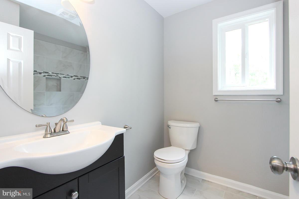 9417 Kilimanjaro Road Columbia, MD 21045 - Photo 20 of 25 Bath