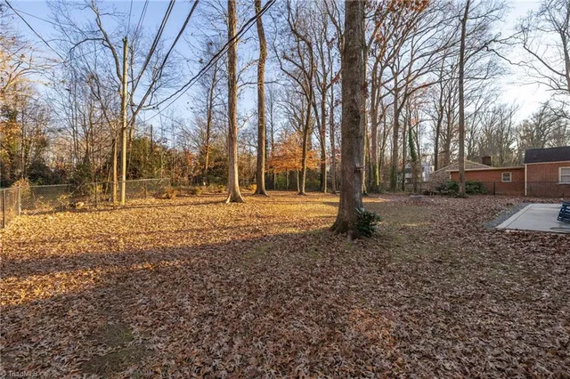 $350,000 | 921 Lake Drive West, Thomasville, NC 27360