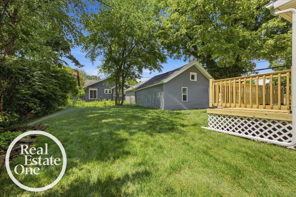 819 Notre Dame Street Grosse Pointe, MI 48230 - Photo 30 of 33