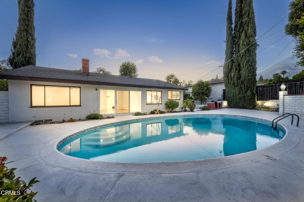 1080 Riviera Drive Pasadena, CA 91107 - Photo 46 of 56 1080 Riviera Dr-Twilight-web-5
